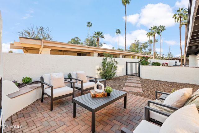 611 W GIBRALTAR Lane, Phoenix, AZ 85023