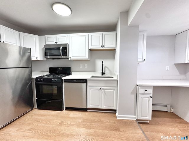 127-131 Harbor Avenue 5, Norwalk, CT 06850