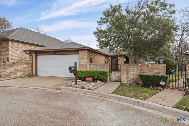 3923 River Oaks Circle, Temple, TX 76504