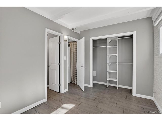 1040 N Stuart St, Denver, CO 80204