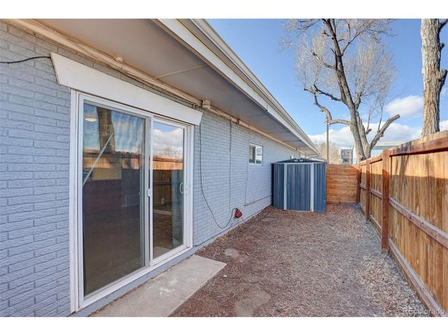 1040 N Stuart St, Denver, CO 80204