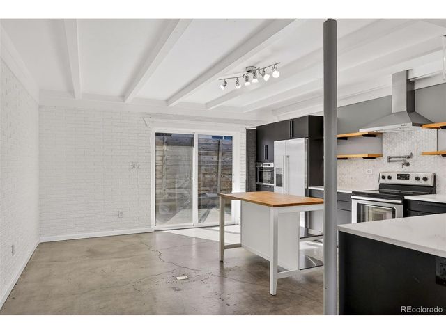 1040 N Stuart St, Denver, CO 80204