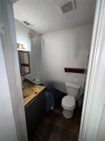 116 Maxwell Road, Hackberry, TX 75036