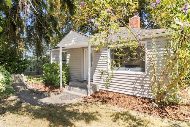 12656 74th Place S, Seattle, WA 98178