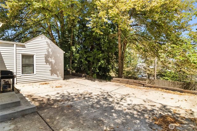 12656 74th Place S, Seattle, WA 98178
