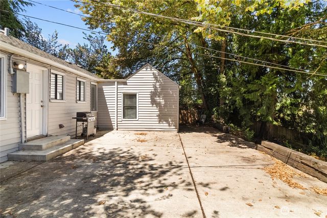 12656 74th Place S, Seattle, WA 98178