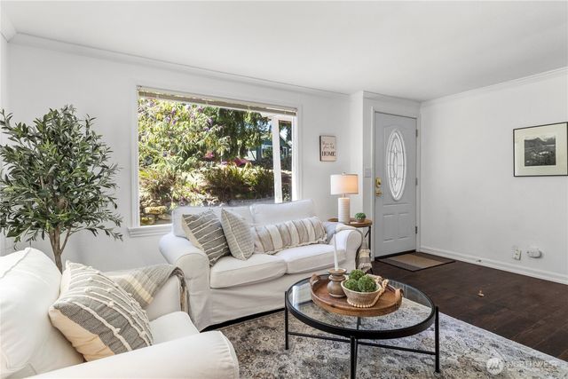 12656 74th Place S, Seattle, WA 98178