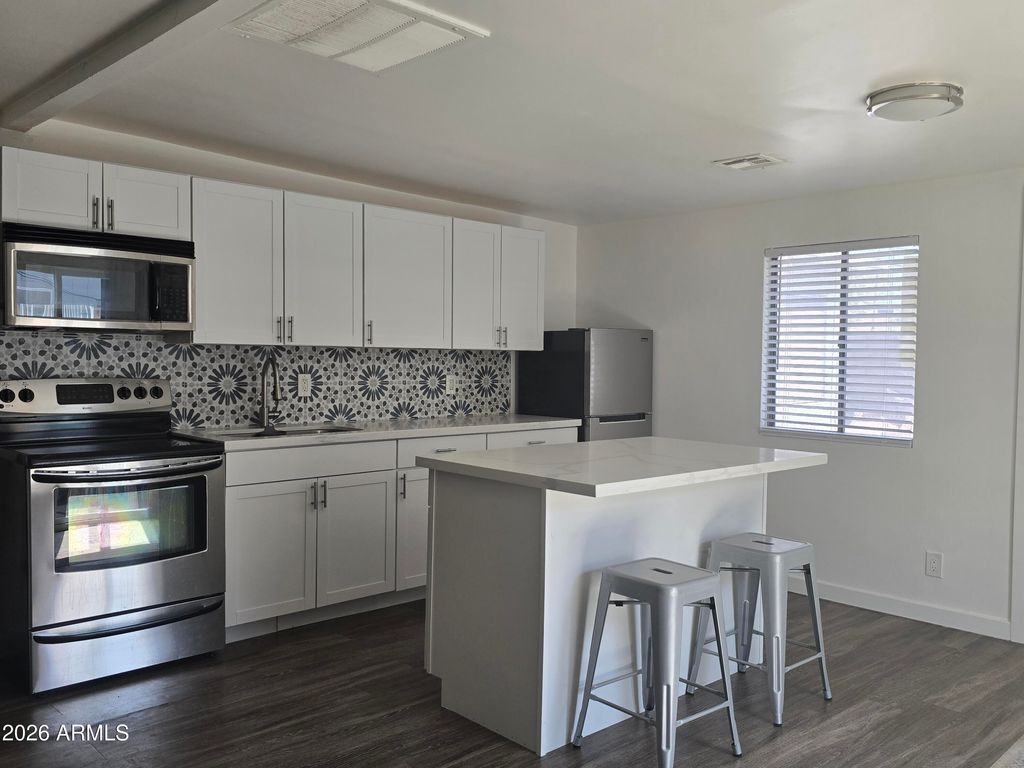2333 N 12TH Street 2, Phoenix, AZ 85006