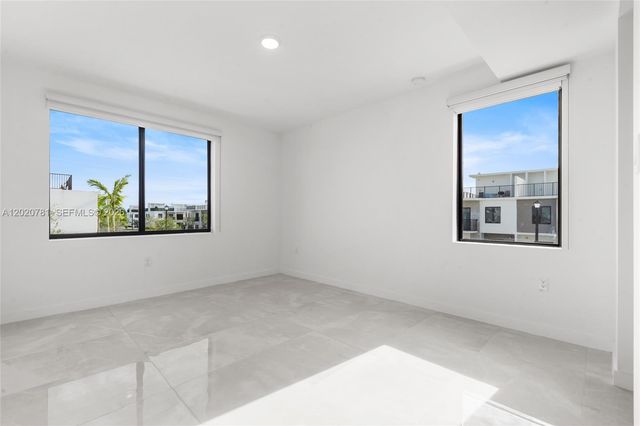 14530 SW 261st Ter 2, Homestead, FL 33032