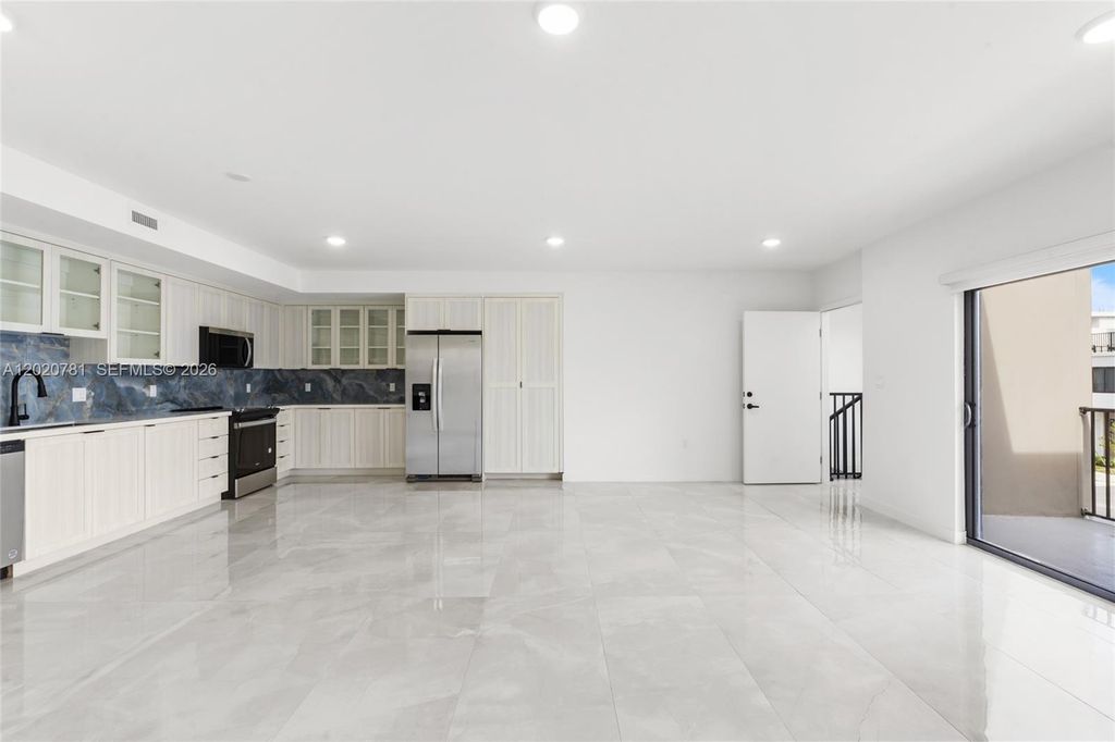 14530 SW 261st Ter 2, Homestead, FL 33032