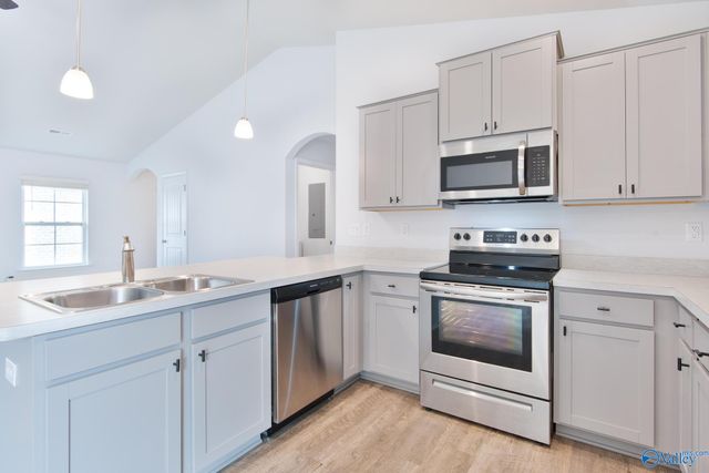 156 Brooklawn Drive, Harvest, AL 35749