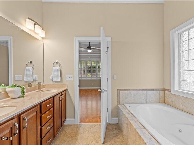 200 Gibson Lane, Clayton, NC 27527
