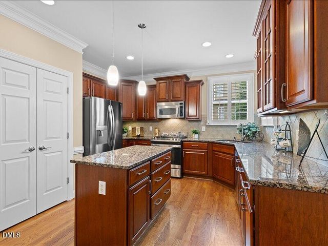 200 Gibson Lane, Clayton, NC 27527