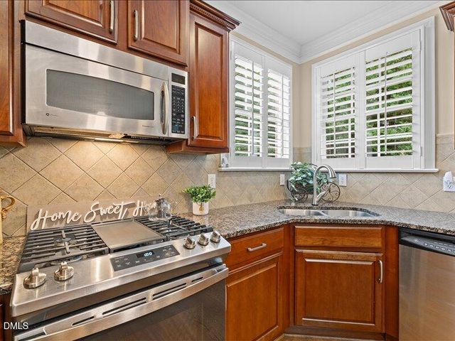 200 Gibson Lane, Clayton, NC 27527