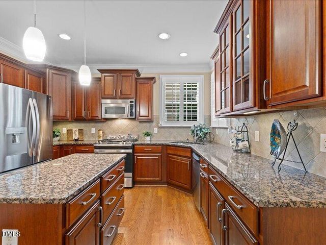 200 Gibson Lane, Clayton, NC 27527