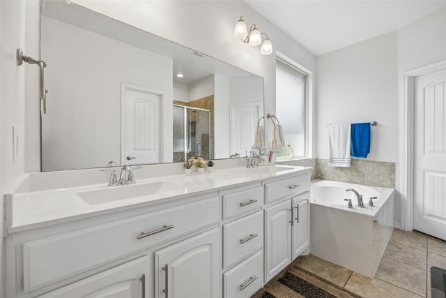 9220 Bronze Meadow Drive, Fort Worth, TX 76131