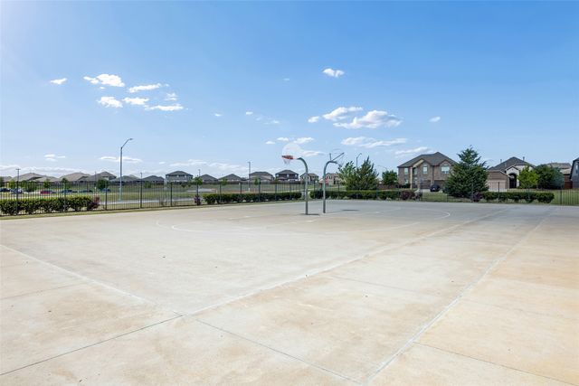 9220 Bronze Meadow Drive, Fort Worth, TX 76131