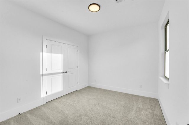 434 Fox Trail, Elm Springs, AR 72762