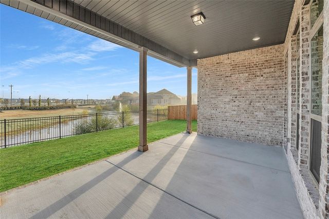 434 Fox Trail, Elm Springs, AR 72762