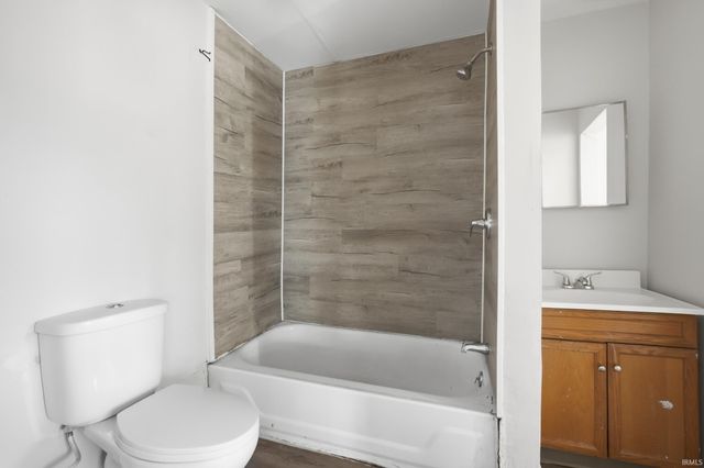 1829 Hoagland Avenue, Fort Wayne, IN 46802