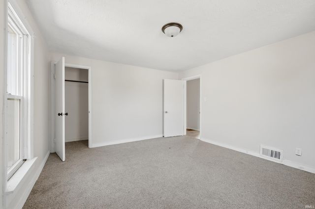 1829 Hoagland Avenue, Fort Wayne, IN 46802