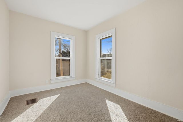 1829 Hoagland Avenue, Fort Wayne, IN 46802