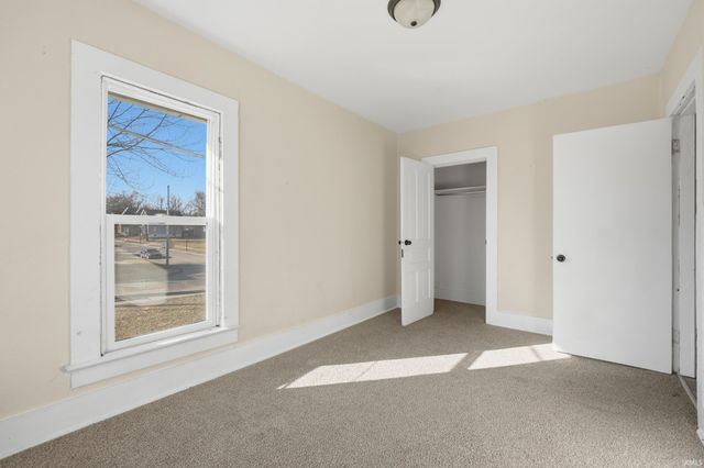 1829 Hoagland Avenue, Fort Wayne, IN 46802