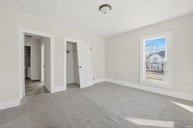 1829 Hoagland Avenue, Fort Wayne, IN 46802