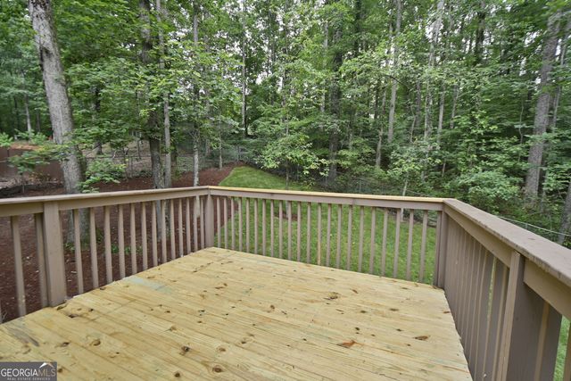 459 Ridgetop Drive NW, Acworth, GA 30102