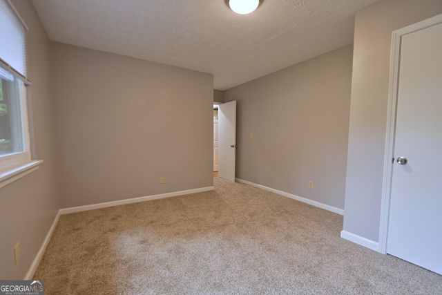 459 Ridgetop Drive NW, Acworth, GA 30102