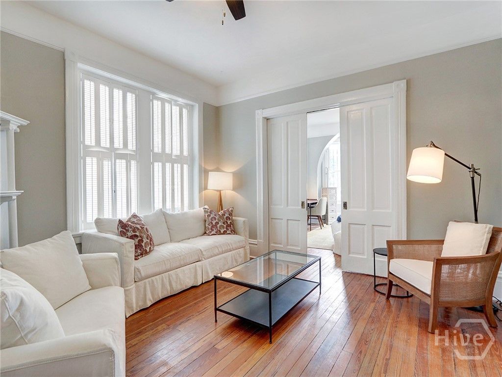 Image 5 of property listing at 109 W Bolton Street A, Savannah, GA 31401