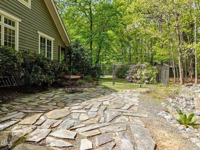 3701 Stonegate Drive, Chapel Hill, NC 27516