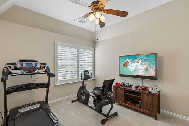 6501 Falcon Crest Lane, Sachse, TX 75048