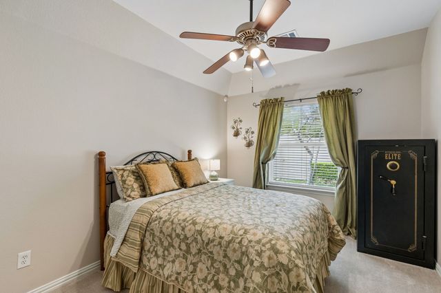 6501 Falcon Crest Lane, Sachse, TX 75048