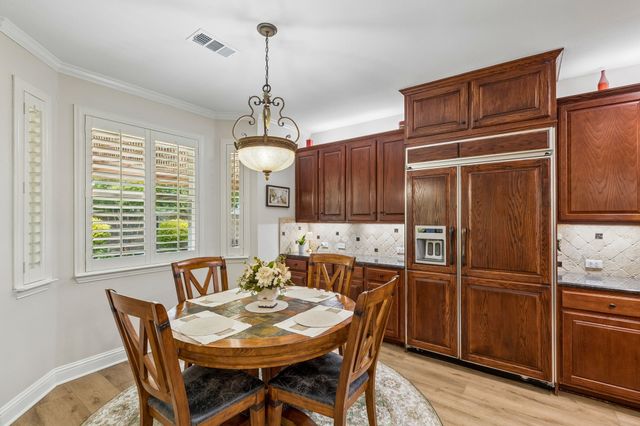 6501 Falcon Crest Lane, Sachse, TX 75048