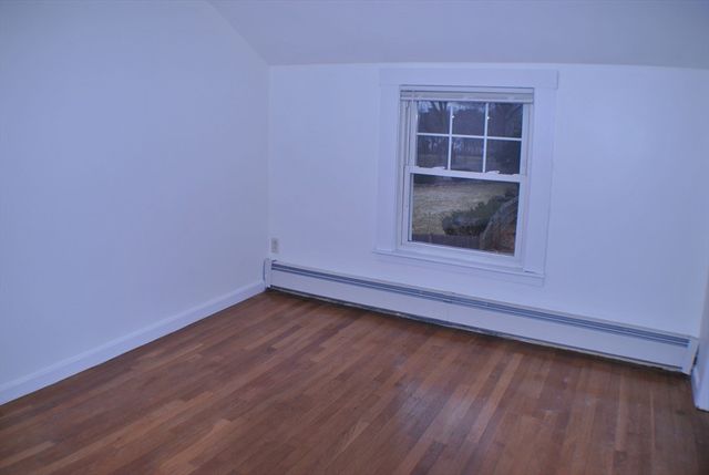 21 Goldsmith Ave, Beverly, MA 01915