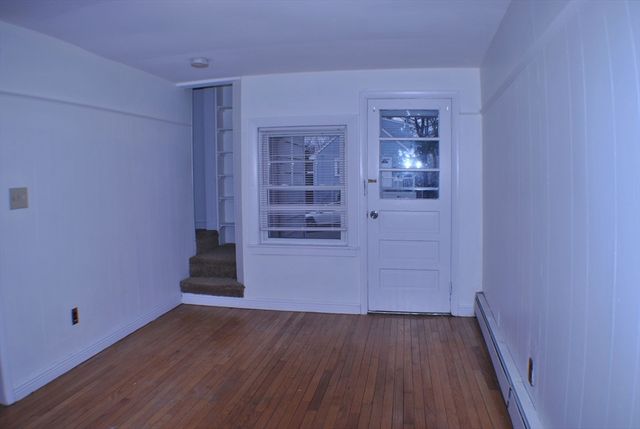 21 Goldsmith Ave, Beverly, MA 01915