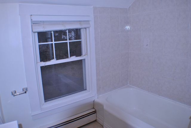 21 Goldsmith Ave, Beverly, MA 01915