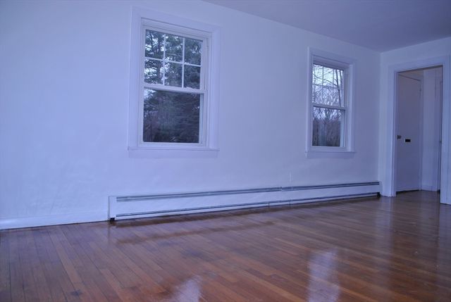 21 Goldsmith Ave, Beverly, MA 01915