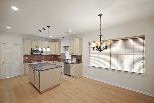 2206 Spanish Forest Lane, Richmond, TX 77406