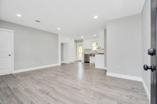 2707 Mcnay Drive, Pasadena, TX 77506