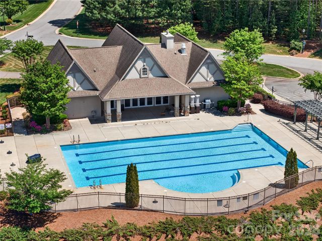 185 Belfry Loop, Mooresville, NC 28117