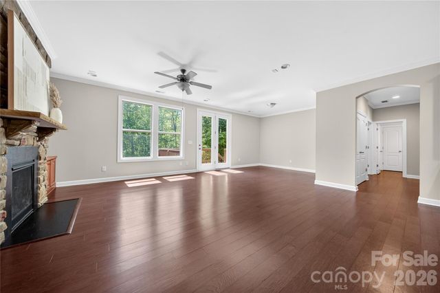 185 Belfry Loop, Mooresville, NC 28117