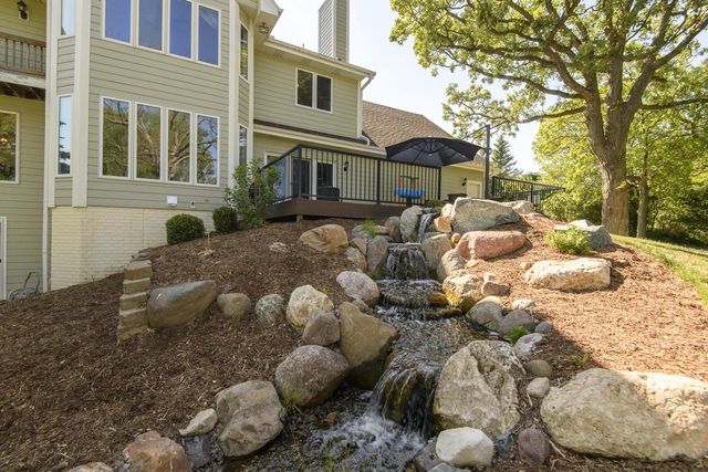 1333 N Riverline DRIVE, Oconomowoc, WI 53066