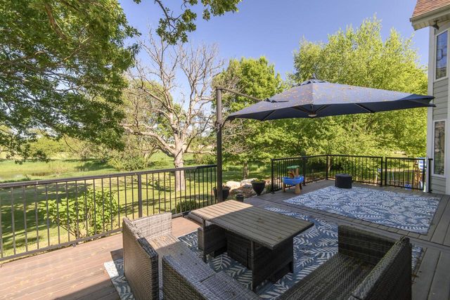 1333 N Riverline DRIVE, Oconomowoc, WI 53066