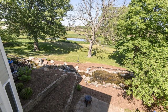 1333 N Riverline DRIVE, Oconomowoc, WI 53066