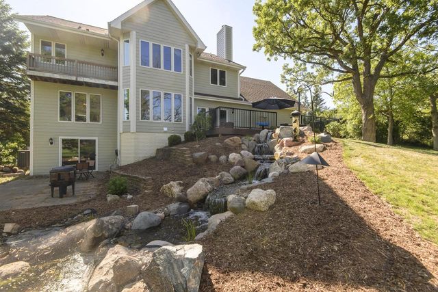 1333 N Riverline DRIVE, Oconomowoc, WI 53066