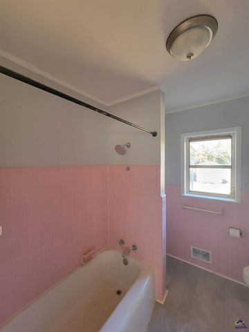 161 E Cherry Street, Cochran, GA 31014