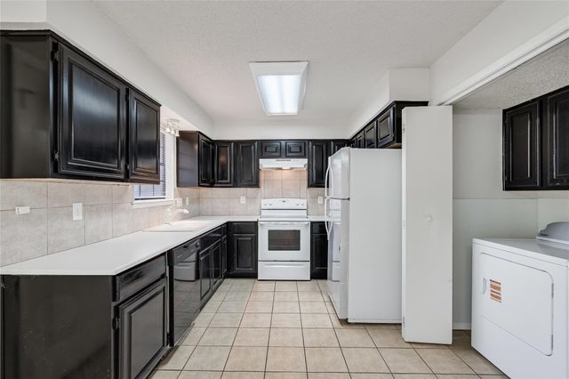 3801 Foust TRL A, Georgetown, TX 78628