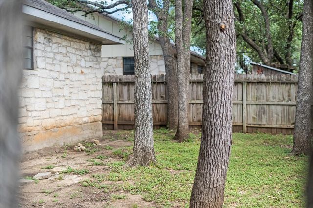 3801 Foust TRL A, Georgetown, TX 78628